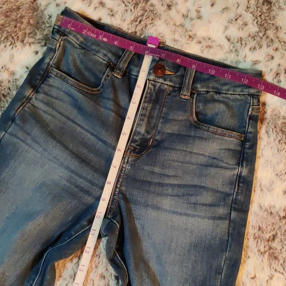 American Eagle Outfitters Next Level Curvy High Rise Jegging - Picture 5 of 9